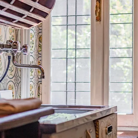 Gothic By Wonderful Italy *