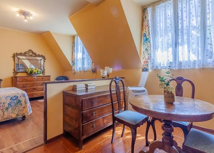 Gothic By Wonderful Italy