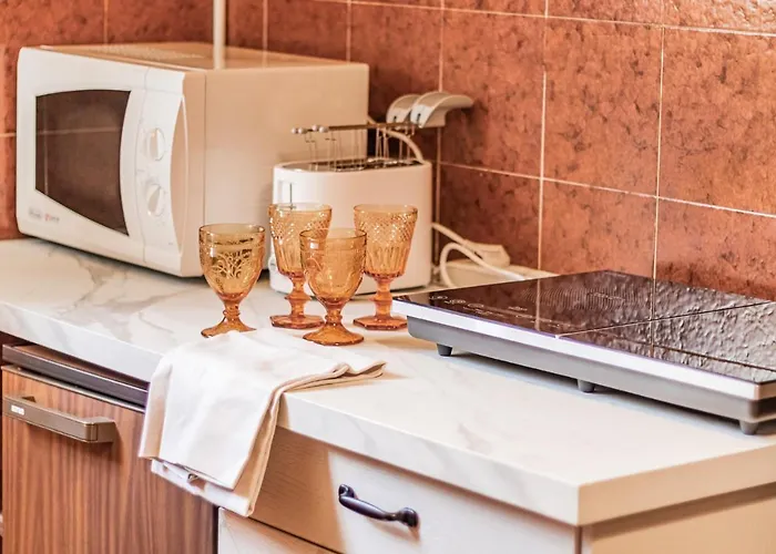 Gothic By Wonderful Italy *