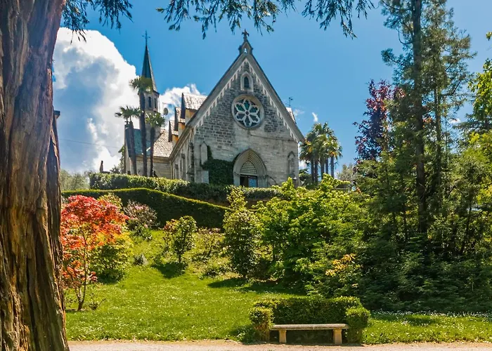 Gothic By Wonderful Italy