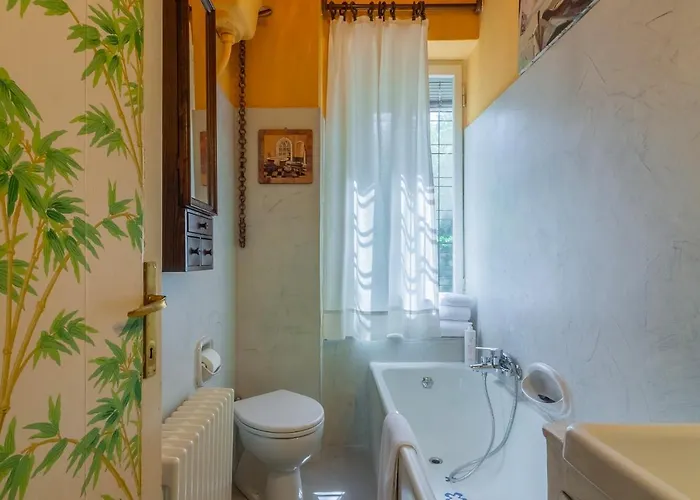 Gothic By Wonderful Italy