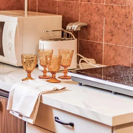 Gothic By Wonderful Italy *