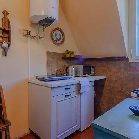 Gothic By Wonderful Italy Apartment